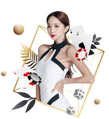官方：弗拉门戈签下自由身的30岁中场萨乌尔，后者将身披8号球衣